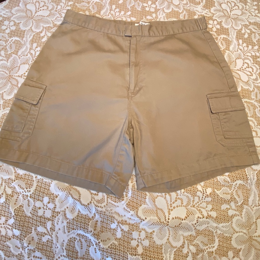 Stitch Basics Cargo Khaki Shorts